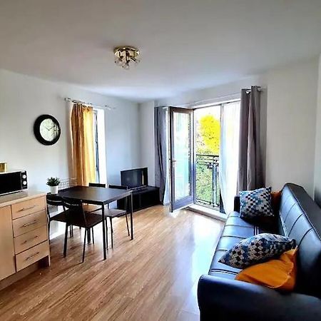 Lovely 5 Sleeper Flat - Upper Clapton Λονδίνο Εξωτερικό φωτογραφία